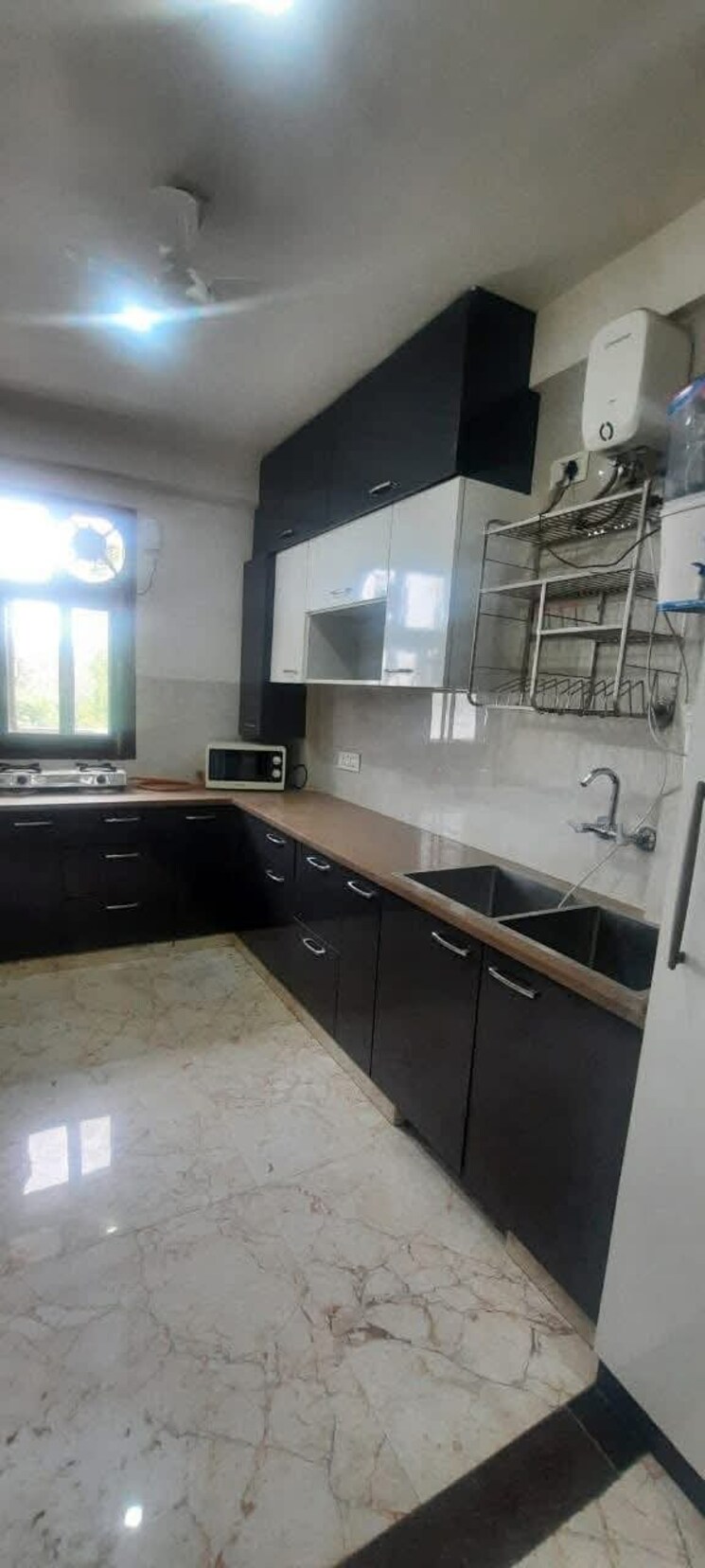 Kitchen, west sant nagar 2.5 Bedroom 550 Sq.Ft. Builder Floor In West Sant Nagar Delhi 9103078