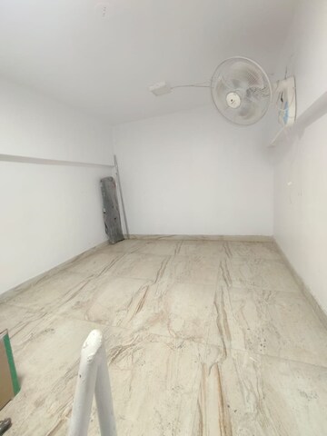 Room in  Shop at Rosa Elite, Bhayandarpada – for Sale