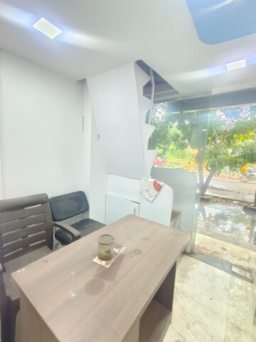 Team Area in  Shop at Rosa Elite, Bhayandarpada – for Sale