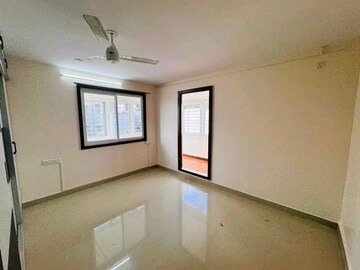 Room in 3 BHK Builder Floor at Indiranagar – for Rent
