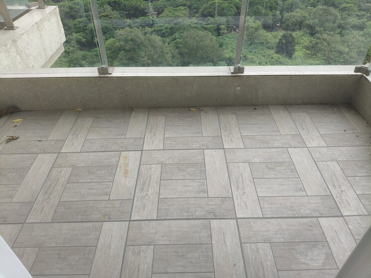 Balcony, lnt-crescent-bay-t6 4 Bedroom 1731 Sq.Ft. Apartment In Parel Mumbai 9103134