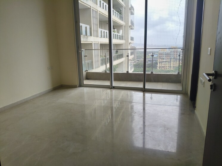 Master Bedroom, lnt-crescent-bay-t6 4 Bedroom 1731 Sq.Ft. Apartment In Parel Mumbai 9103134