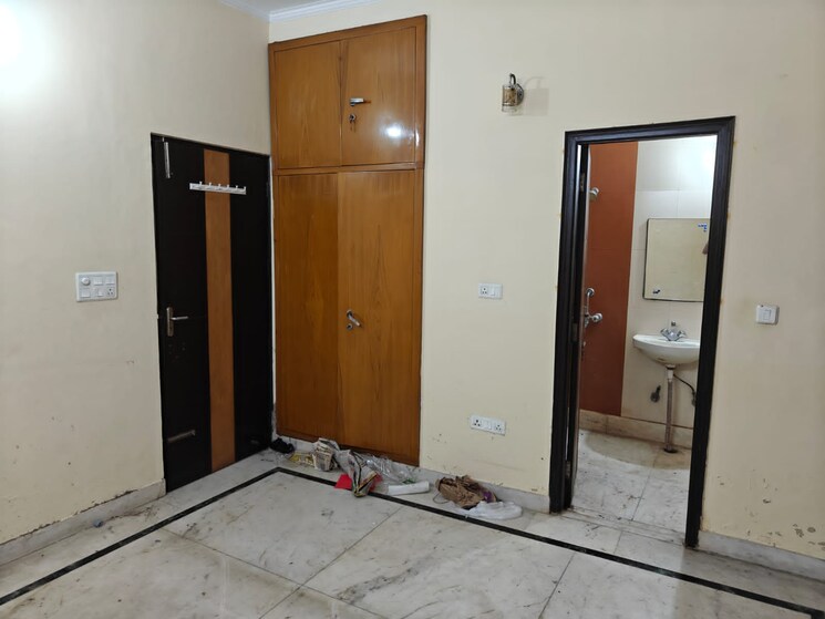 Room, sector 46 1 Bedroom 748 Sq.Ft. Builder Floor In Sector 46 Gurgaon 9103150