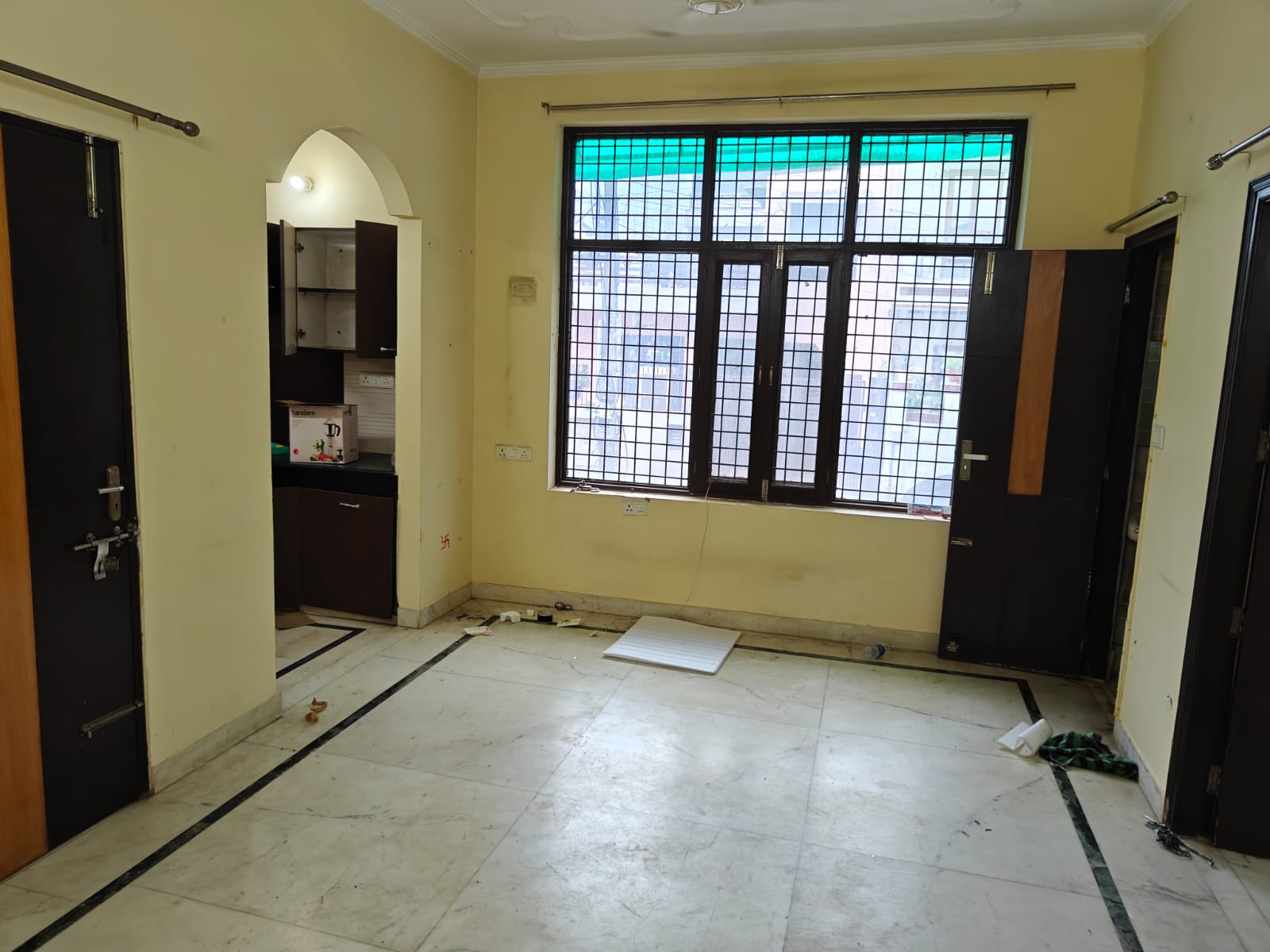 1 BHK Builder Floor For Rent in H Block 
