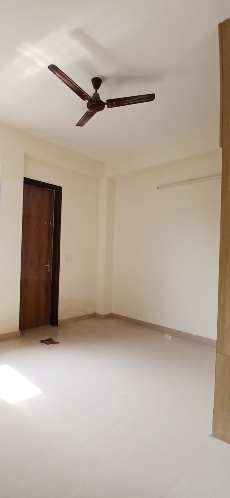 Room, sector 51 1 Bedroom 751 Sq.Ft. Builder Floor In Sector 51 Gurgaon 9103157