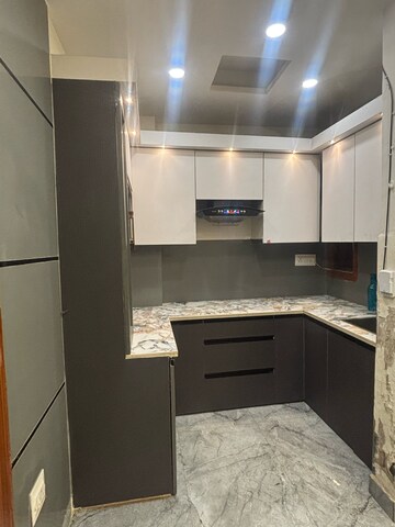 Kitchen in 2 BHK Builder Floor at Dwarka Mor – for Rent
