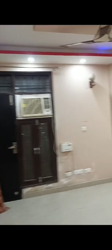 Furnished Amenities in 2 BHK Apartment at SRS Royal Hills, Sector 87 – for Rent