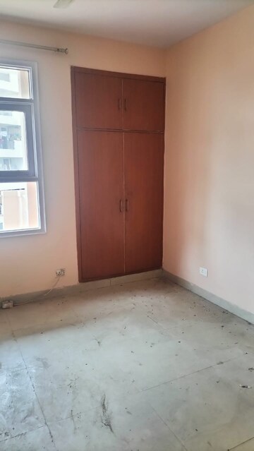 Room in 2 BHK Apartment at SRS Residency, Sector 88 – for Rent