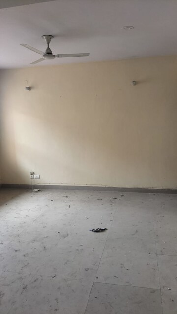 Room in 2 BHK Apartment at SRS Residency, Sector 88 – for Rent