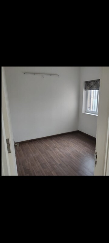 Room in 3 BHK Builder Floor at BPTP Park Elite Floors, Sector 85 – for Rent