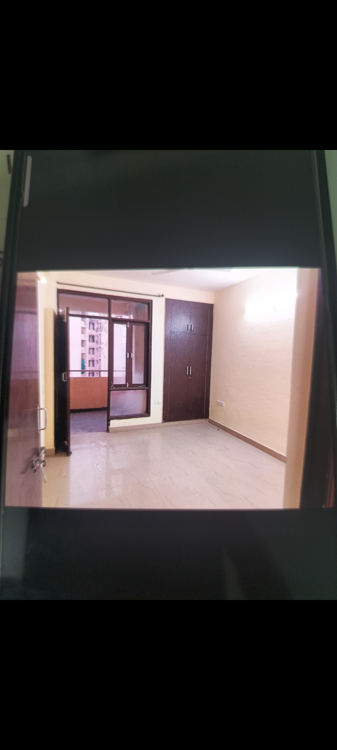 3 BHK Apartment For Rent in SRS Royal Hills
