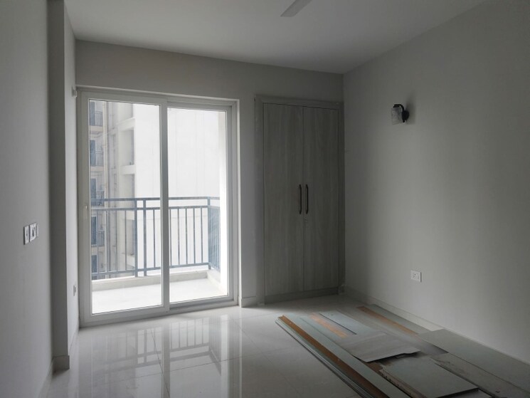 Room, eldeco-live-by-the-greens 2 Bedroom 668 Sq.Ft. Apartment In Sector 150 Noida 9103225