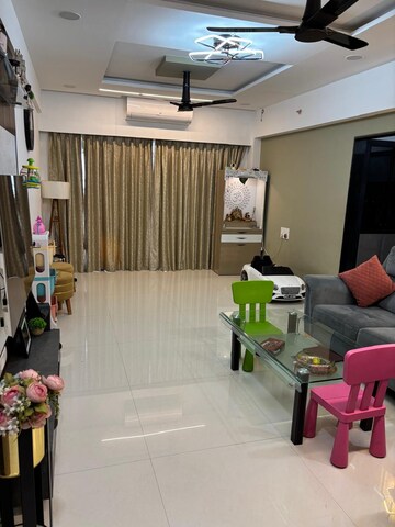Team Area in 3 BHK Apartment at Krishna Lotus Court, Kharadi – for Rent