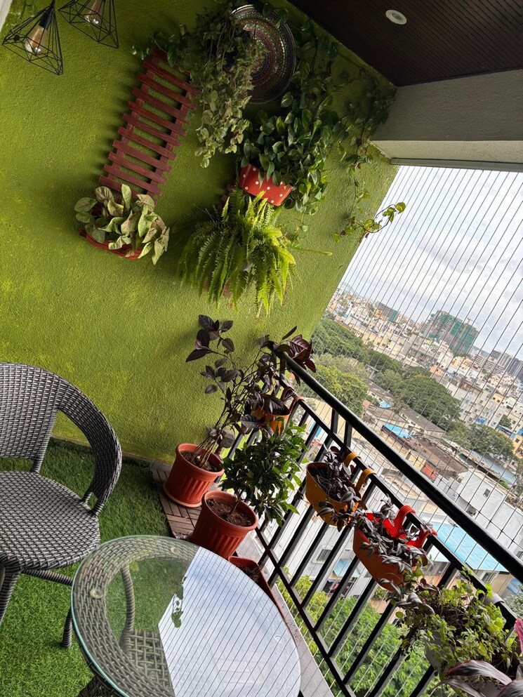 Garden, krishna-lotus-court 3 Bedroom 1009 Sq.Ft. Apartment In Kharadi Pune 9103240