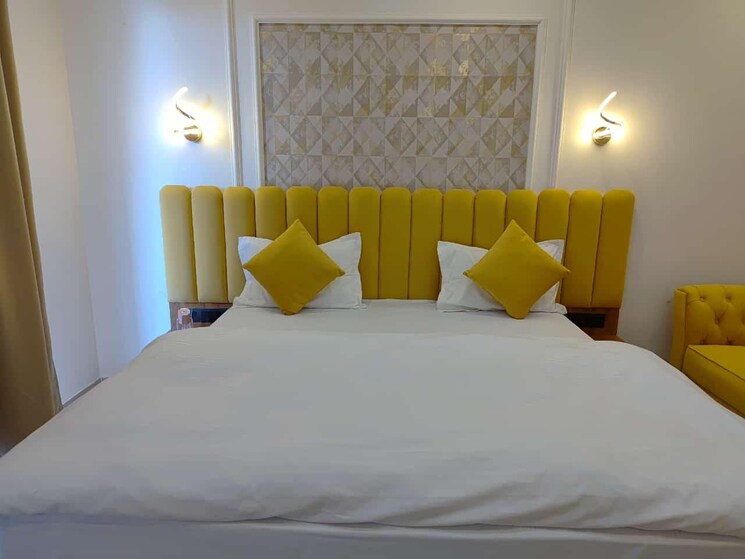 Bedroom, gomti nagar Pg For Boys & Girls In Gomti Nagar 9103251