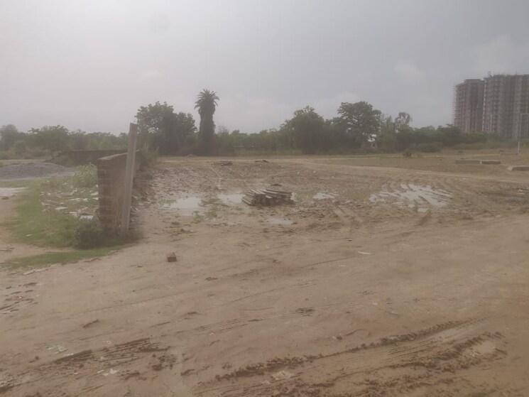 undefined, gomti nagar  20000 Sq.Ft. Plot In Gomti Nagar Lucknow 9103257