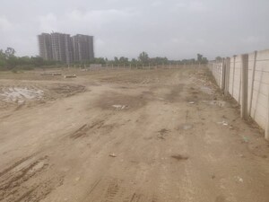 Plot Area in  Plot at Gomti Nagar – for Sale