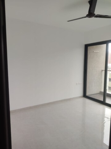 Room in 3 BHK Apartment at Urban Skyline Phase 1, Ravet – for Rent