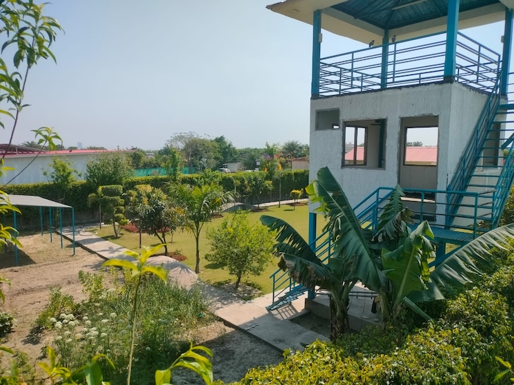 Garden, sector 150  1000 Sq.Ft. Plot In Sector 150 Noida 9103290