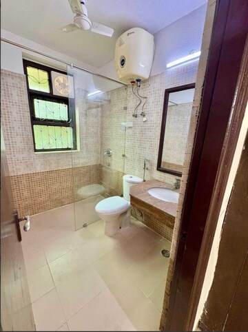Bathroom in 3 BHK Builder Floor at M2K Aura, Sector 47 – for Rent