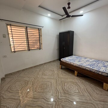 1 BHK Apartment For Rent in Saket Nagar