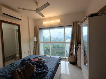 Bedroom in 2.5 BHK Apartment at Govardhangiri, Goregaon West – for Rent