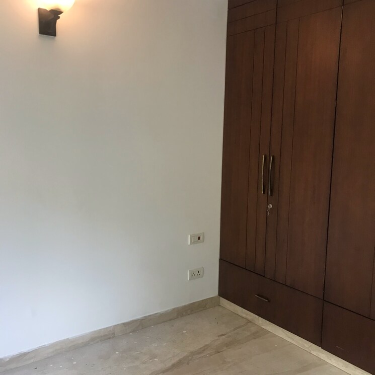 Room, lajpat nagar iii 4 Bedroom 2700 Sq.Ft. Builder Floor In Lajpat Nagar Iii Delhi 9103387