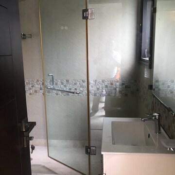Bathroom in 4 BHK Builder Floor at Lajpat Nagar Iii – for Rent