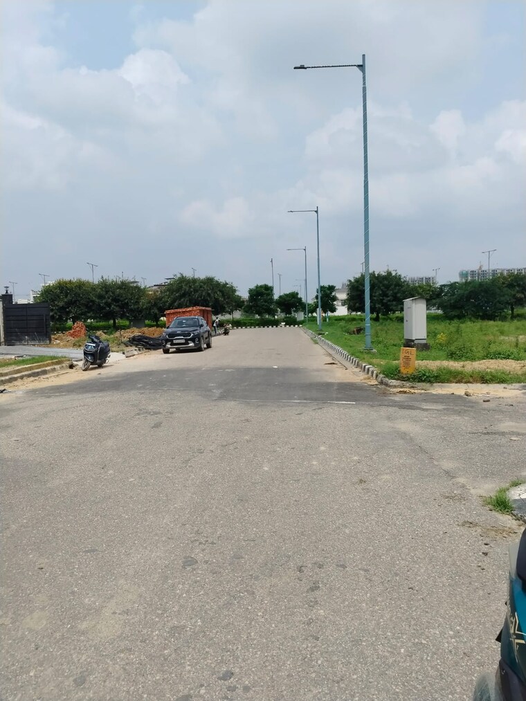 Exterior View, wave-city  135 Sq.Yd. Plot In Wave City Ghaziabad 9103409