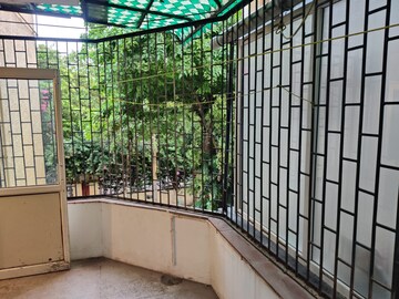 Balcony in 3 BHK Apartment at Udhay Giri, Sector 34 – for Rent