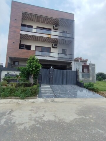  Plot – Exterior View View at Wave City, Wave City - for Sale
