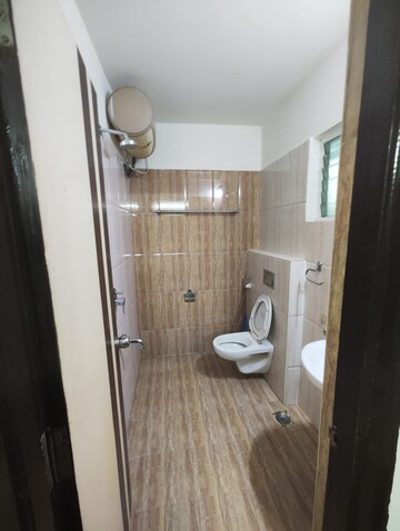 Attached Bathroom in 2 BHK Apartment at Kondapur – for Rent