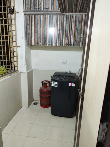 Team Area in 2 BHK Apartment at Kondapur – for Rent
