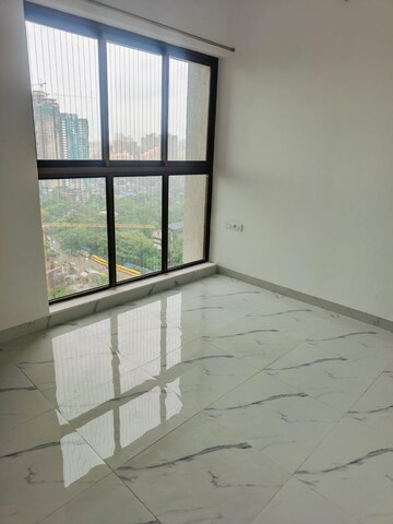 Room in 2 BHK Apartment at Raymond Ten X Vibes, J K Gram – for Rent