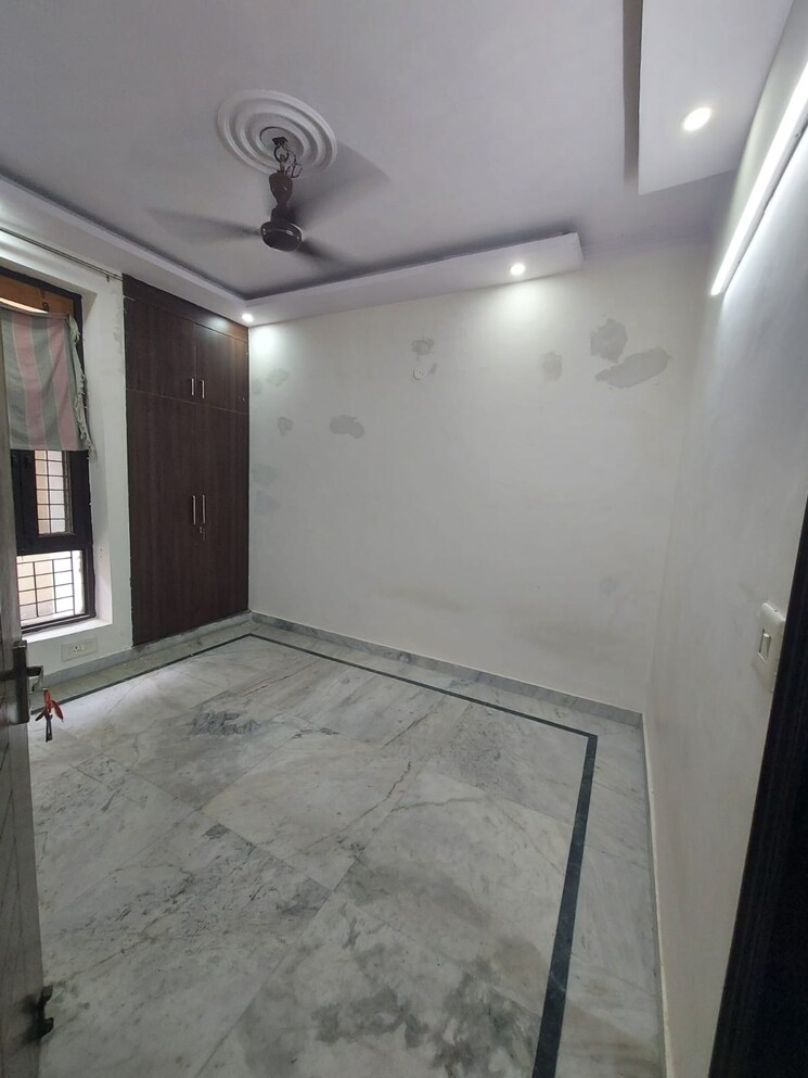Room, ashoka enclave 3 Bedroom 1800 Sq.Ft. Builder Floor In Ashoka Enclave Faridabad 9103458