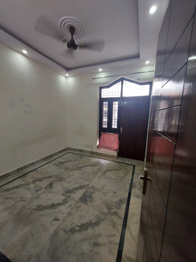 Bedroom, ashoka enclave 3 Bedroom 1800 Sq.Ft. Builder Floor In Ashoka Enclave Faridabad 9103458