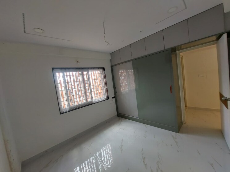 Room, mahathi-nilayam 3 Bedroom 1550 Sq.Ft. Apartment In Madhapur Hyderabad 9103455