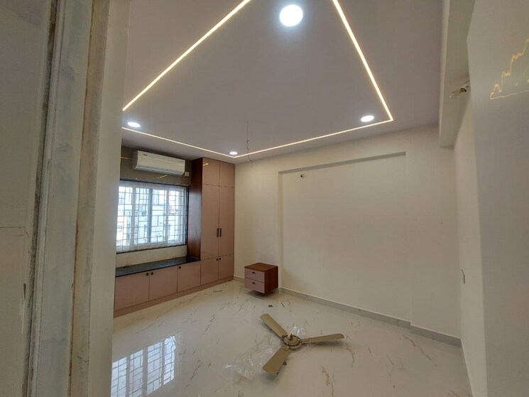 Room, mahathi-nilayam 3 Bedroom 1550 Sq.Ft. Apartment In Madhapur Hyderabad 9103455