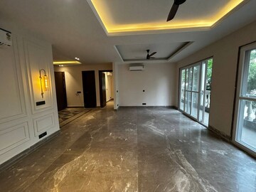 Building Lobby in 3 BHK Builder Floor at Anant Raj The Estate Floors, Sector 63a – for Sale