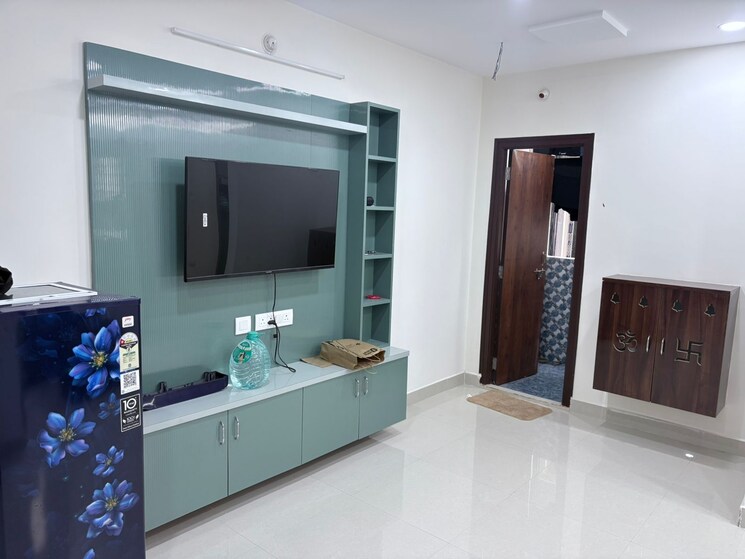 Room, mahathi-nilayam 1 Bedroom 800 Sq.Ft. Apartment In Madhapur Hyderabad 9103468