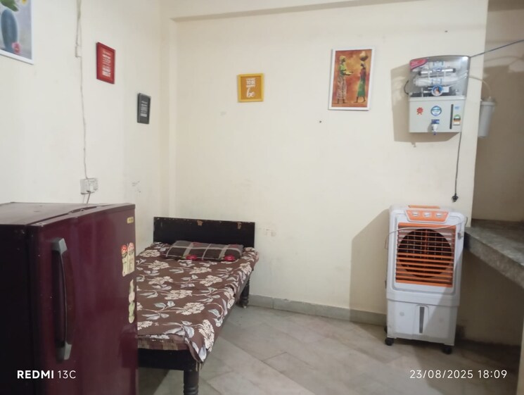 Bedroom, savitri nagar 1 RK 150 Sq.Ft. Builder Floor In Savitri Nagar Delhi 9103486