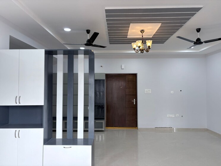 Room, ten-madhapur 3 Bedroom 1800 Sq.Ft. Apartment In Madhapur Hyderabad 9103487