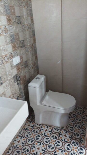 Bathroom in 3 BHK Builder Floor at Vipul World Floors, Sector 48 – for Rent