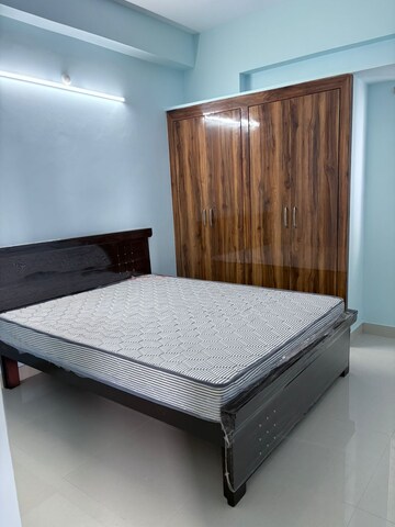2 BHK Apartment For Rent in Mahalakshmi Plaza, Madhapur