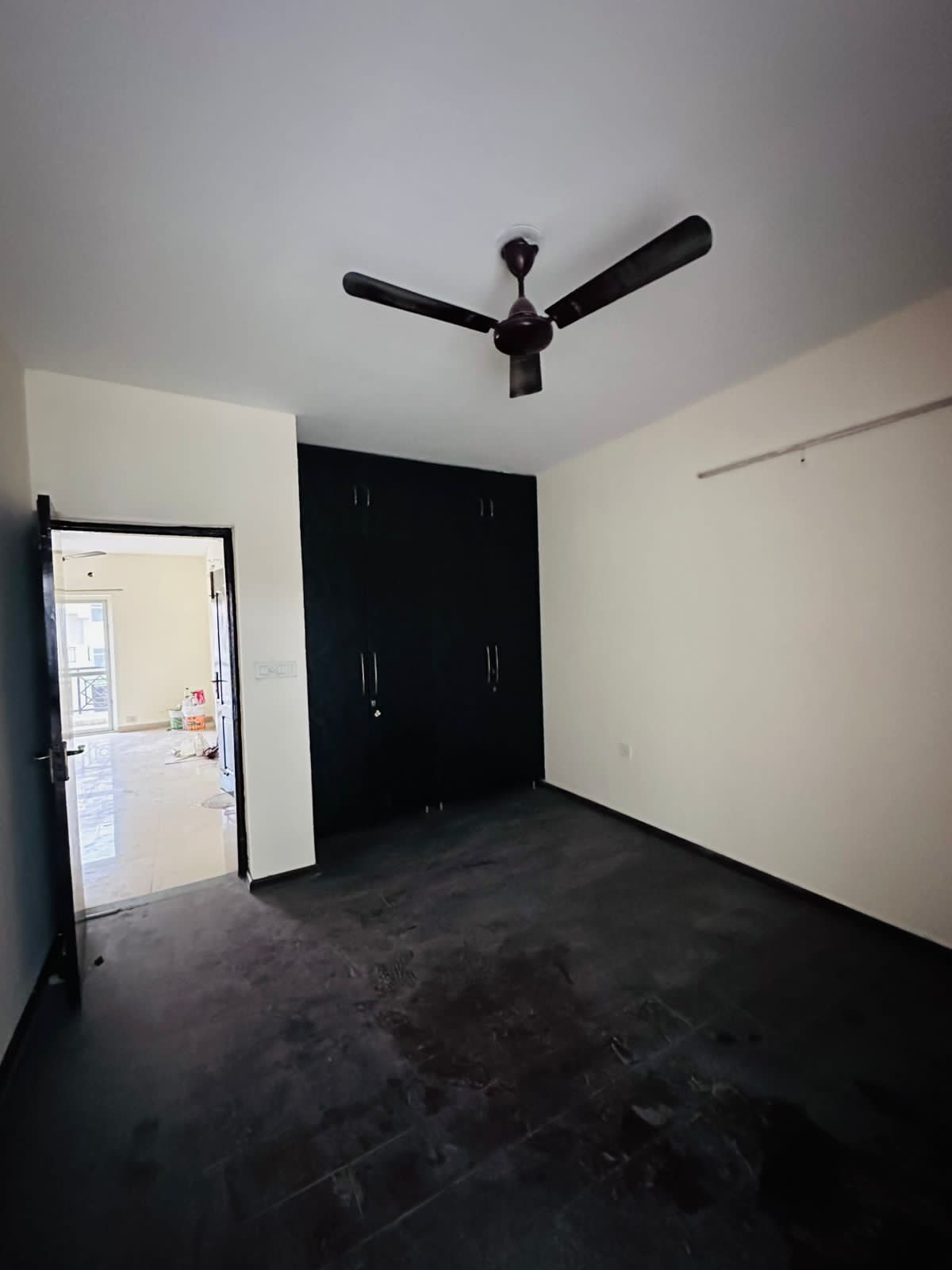 4 BHK 250 Sq.Yd. Builder Floor in BPTP Park Elite Floors