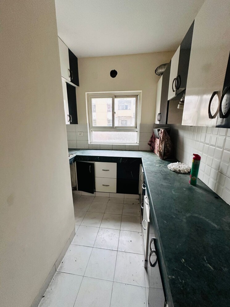 Kitchen, bptp-park-elite-floors 4 Bedroom 250 Sq.Yd. Builder Floor In Sector 85 Faridabad 9103644