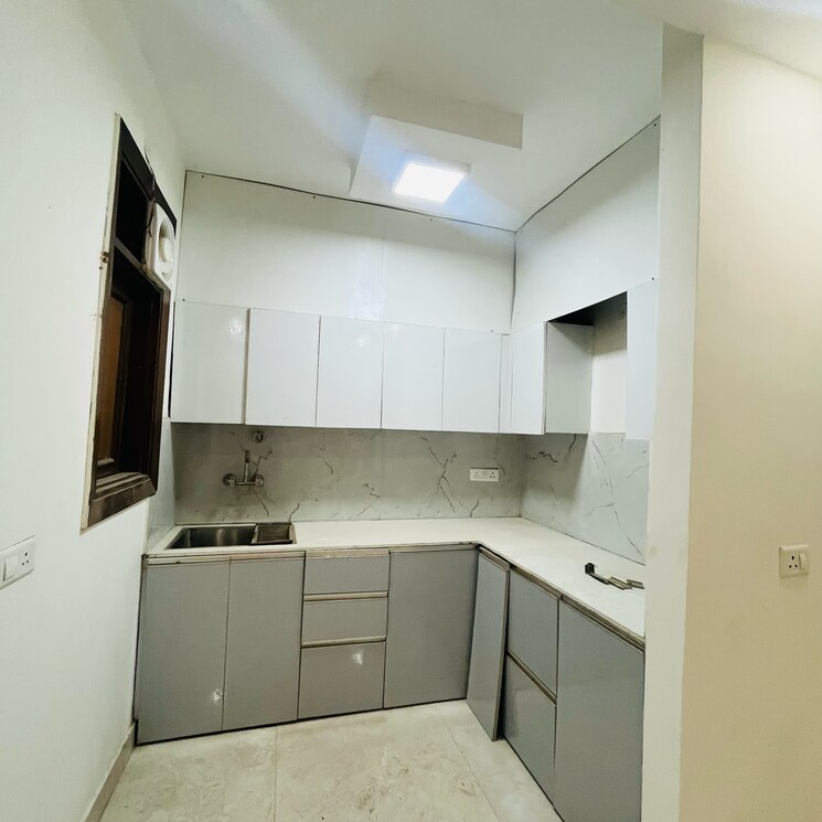 Kitchen, chattarpur 3 Bedroom 1200 Sq.Ft. Builder Floor In Chattarpur Delhi 9103590