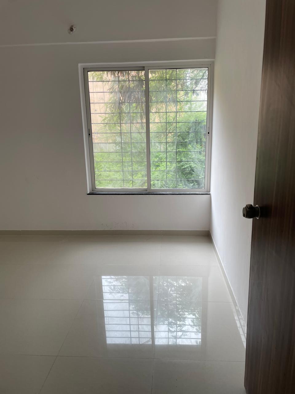 2 BHK + Pooja Room 1000 Sq.Ft. Apartment in Geeta Gold Floristaa