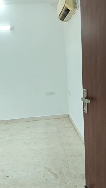 Room in 3 BHK Builder Floor at Malviya Nagar – for Rent