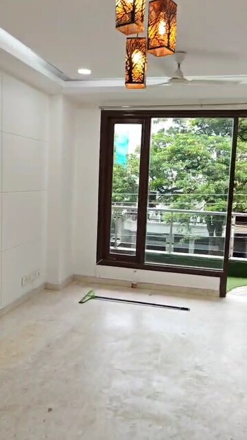 Room in 3 BHK Builder Floor at Malviya Nagar – for Rent